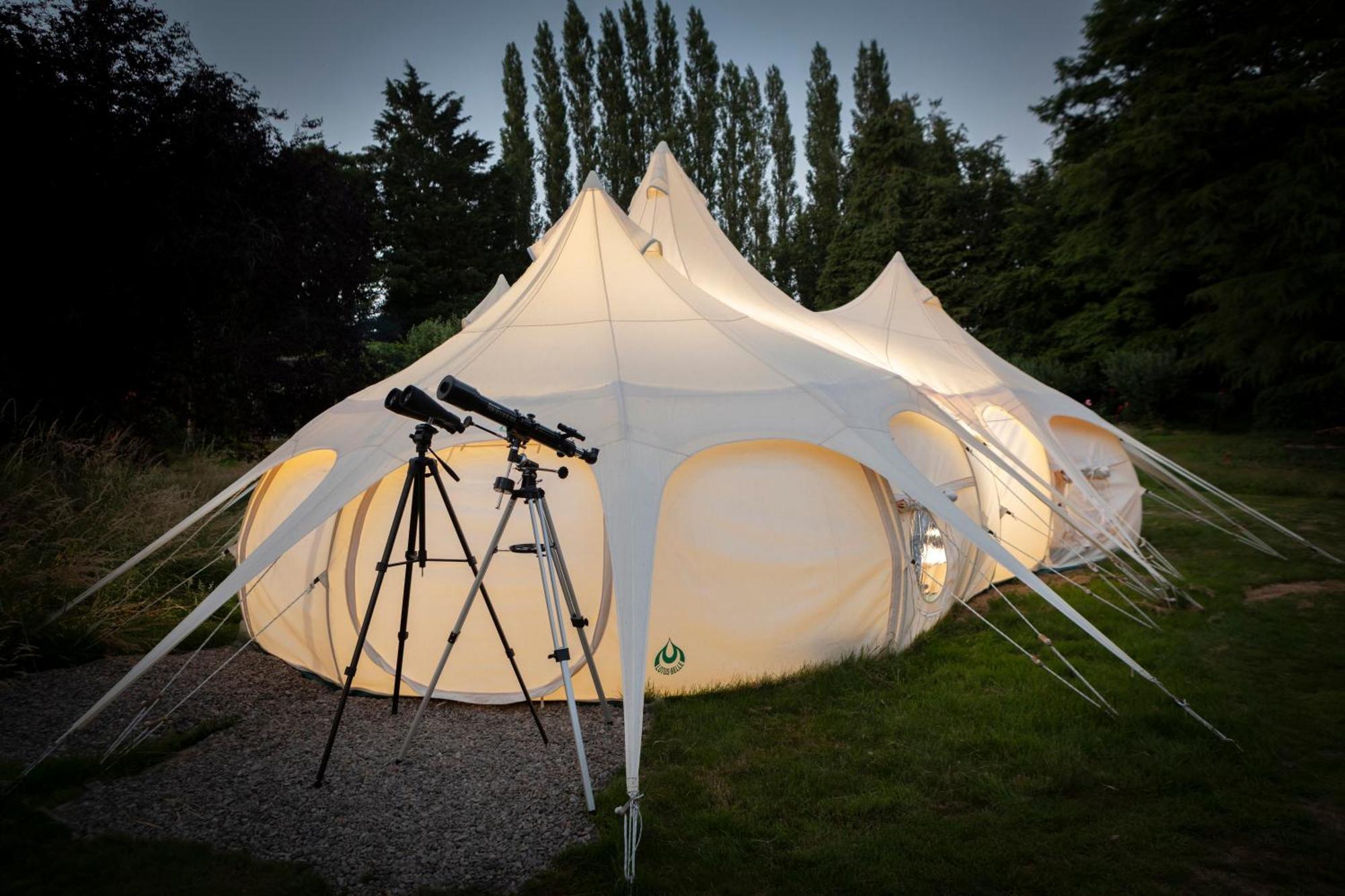 Stargazer Glamping Uk The Mahal 8 People Hotel Ross-on-Wye ภายนอก รูปภาพ